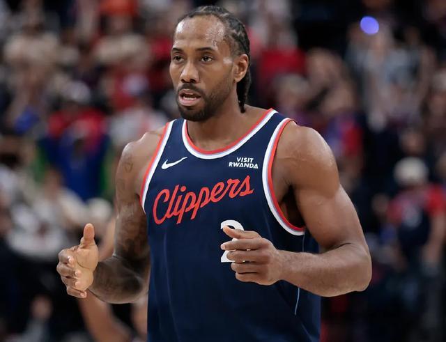 开云官方网站-再次暴打森林狼，伦纳德在打一种无解的篮球